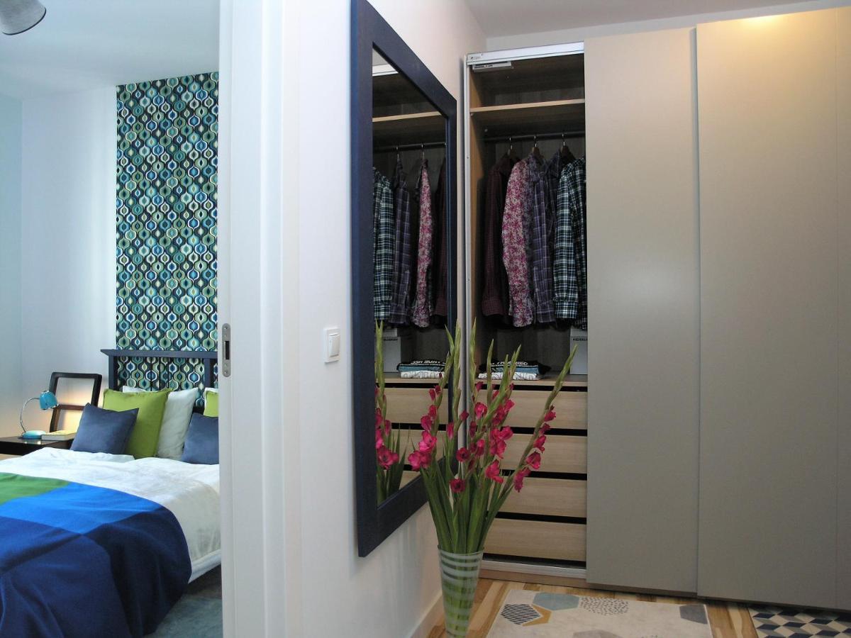 Apartament Metro Kowienska Warsaw Luaran gambar