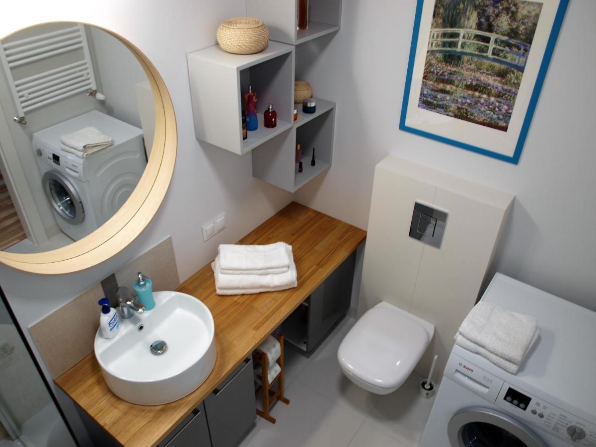 Apartament Metro Kowienska Warsaw Luaran gambar